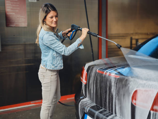 Why Choose Our Certified Pressure Washing Experts for Your Project Needs in Kemp Mill, MD?